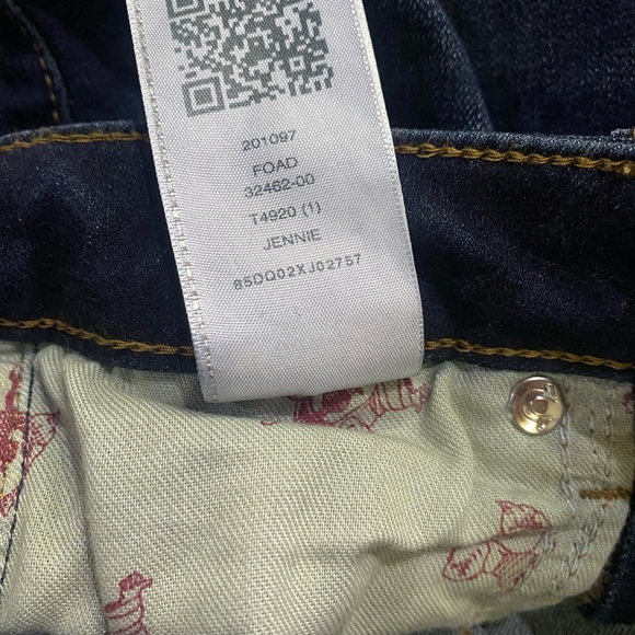 True Religion Curvy Skinny Jennie Curvy Gold Sequin Style: 201097 Size: W24 - Picture 6 of 9